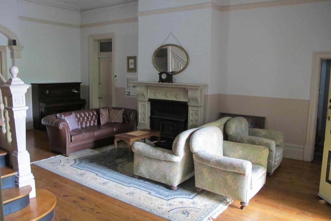 Holmhurst Guest House 巴瑟斯特 外观 照片